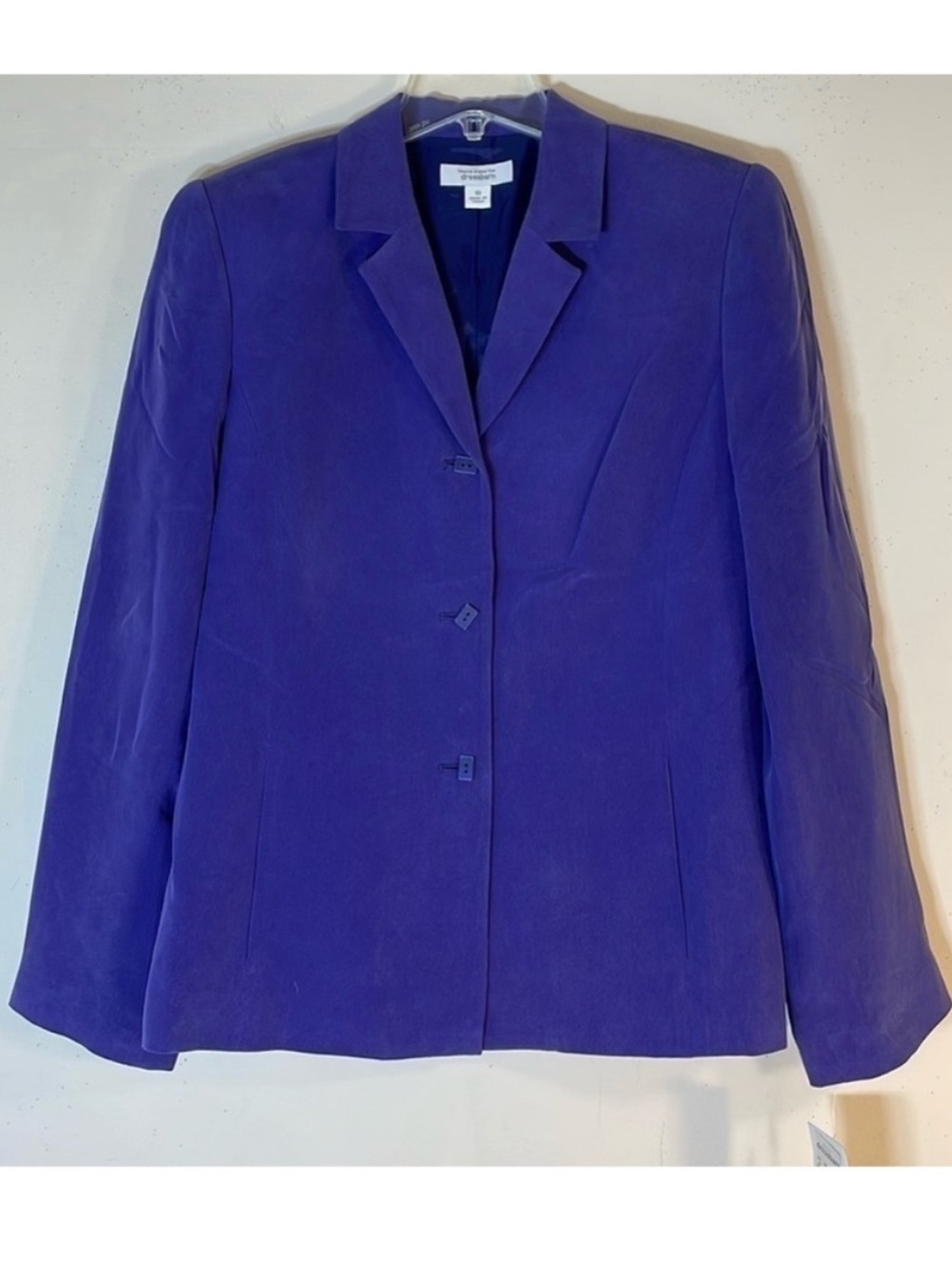 Travis Ayers for Dressbarn Classic Pure Silk Three-Button Blazer. 10. NWT. $140!